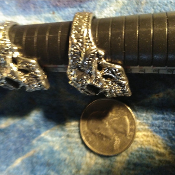 Skull ring (G) - Picture 2 of 4